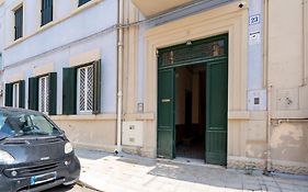 La Casa Di Gio - Stazione & Policlinico Apartment