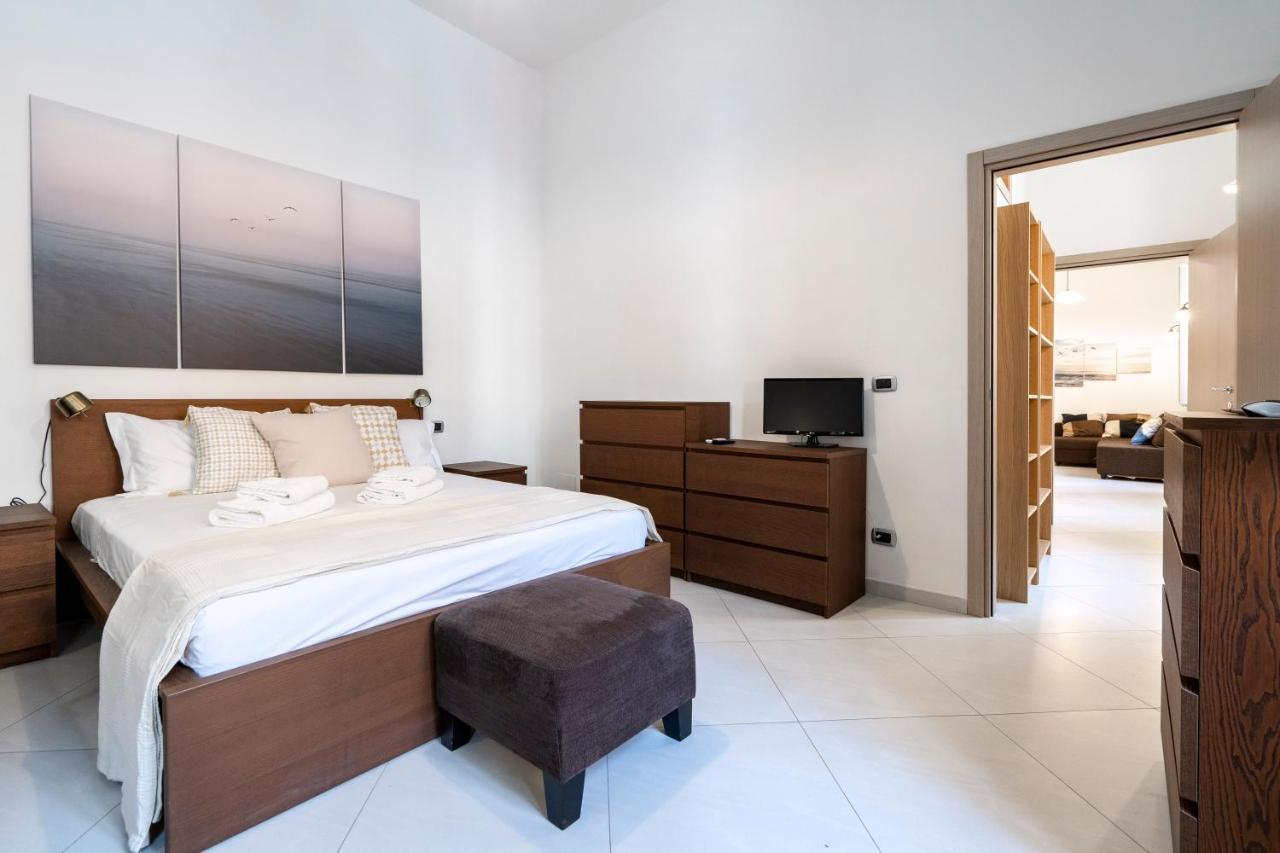 La Casa Di Gio - Stazione & Policlinico Apartment Bari Exteriér fotografie